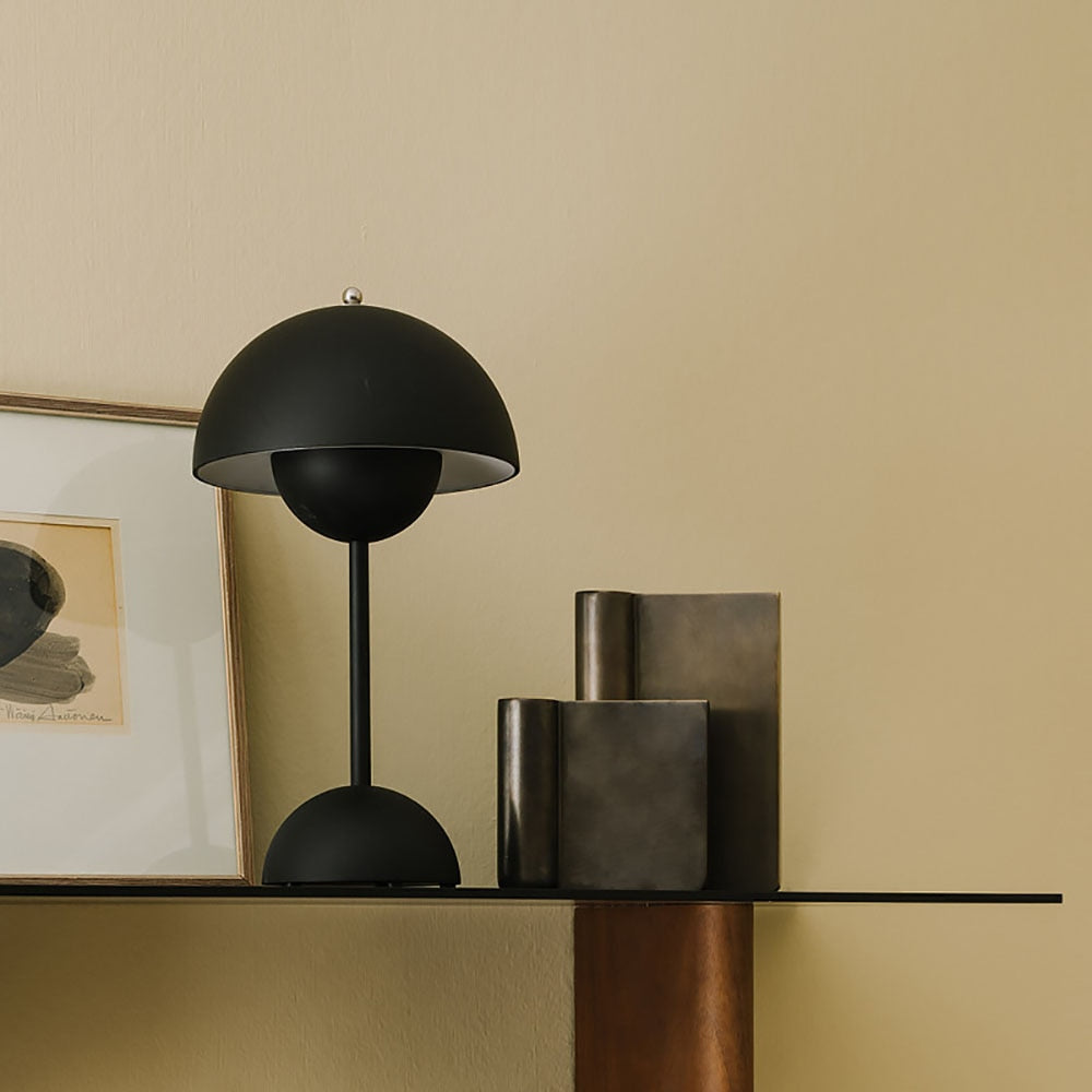 Flower Bud LED Lamp