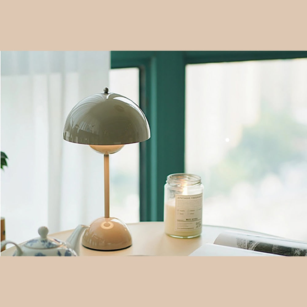 Flower Bud LED Lamp